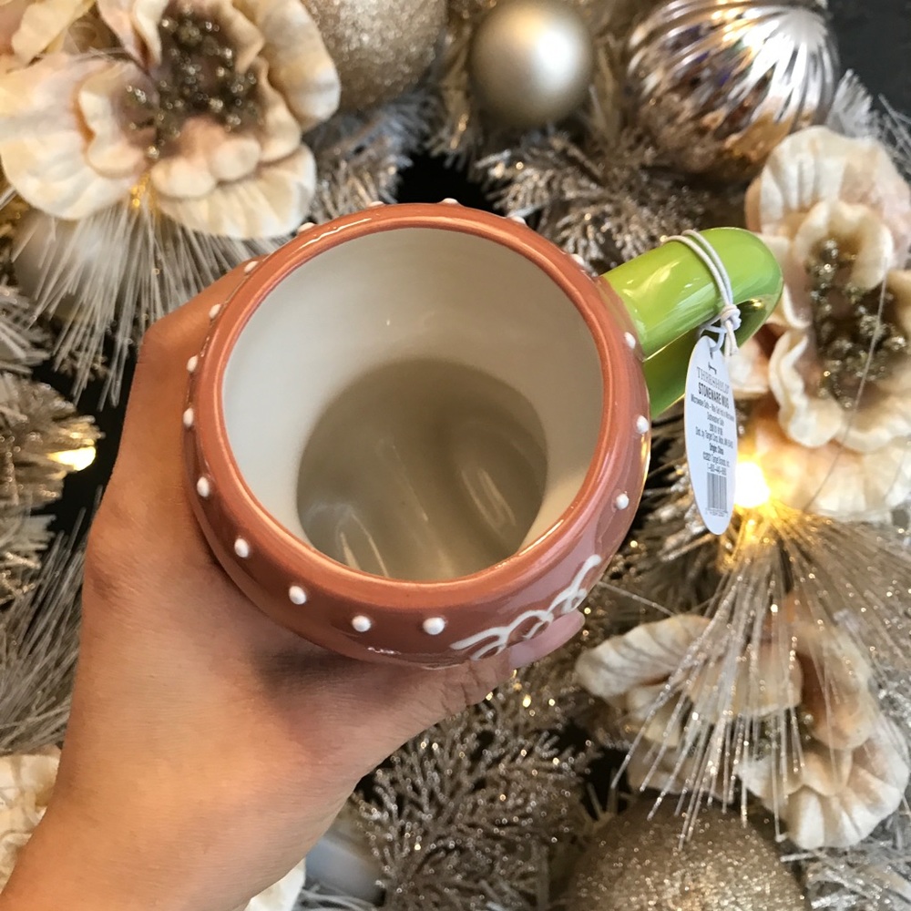 LAST FEW!!✨NEW🍪Target Threshold Gingerbread Man Mug🎄 - Picture 5 of 6
